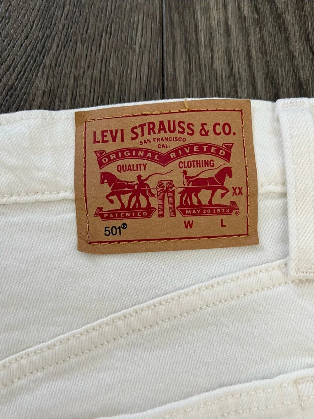 LEVI’S 501 White Button Fly Denim Jean Cutoff Shorts Size 28